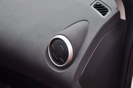 2013款日产逍客2.0L