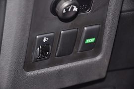 2013款日产逍客2.0L