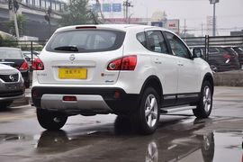 2013款日产逍客2.0L