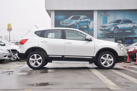 2013款日产逍客2.0L