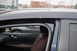 2013款日产骐达1.6L