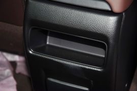 2013款日产骐达1.6L