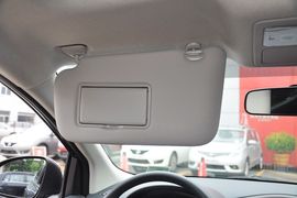 2013款日产骐达1.6L