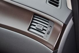 2013款日产骐达1.6L