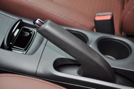 2013款日产骐达1.6L