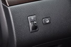 2013款日产骐达1.6L