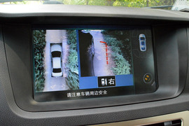 2013款比亚迪思锐1.5TID尊贵型试驾实拍