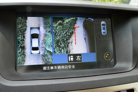 2013款比亚迪思锐1.5TID尊贵型试驾实拍