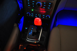 2013款比亚迪思锐1.5TID尊贵型试驾实拍