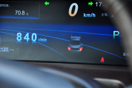 2013款比亚迪思锐1.5TID尊贵型试驾实拍