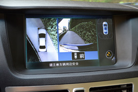 2013款比亚迪思锐1.5TID尊贵型试驾实拍