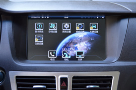 2013款比亚迪思锐1.5TID尊贵型试驾实拍