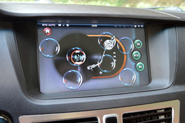 2013款比亚迪思锐1.5TID尊贵型试驾实拍