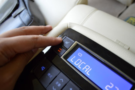 2013款比亚迪思锐1.5TID尊贵型试驾实拍