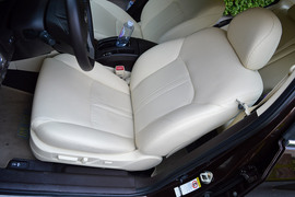 2013款比亚迪思锐1.5TID尊贵型试驾实拍