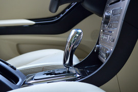 2013款比亚迪思锐1.5TID尊贵型试驾实拍