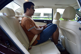 2013款比亚迪思锐1.5TID尊贵型试驾实拍