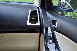 2013款比亚迪思锐1.5TID尊贵型试驾实拍