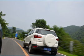 福特翼搏1.5AT尊贵型深测