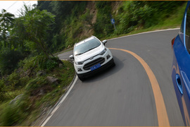 福特翼搏1.5AT尊贵型深测