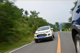 福特翼搏1.5AT尊贵型深测