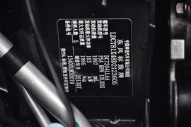 2013款标致3008