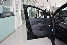 2013款标致3008