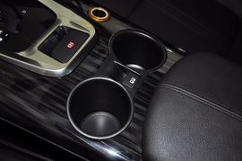 2013款标致3008