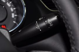 2013款标致3008
