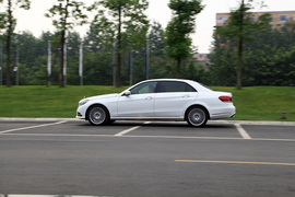 兼顾优雅时尚！试驾新一代奔驰E300L轿车