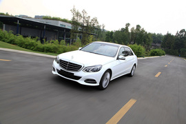 兼顾优雅时尚！试驾新一代奔驰E300L轿车