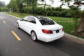 兼顾优雅时尚！试驾新一代奔驰E300L轿车