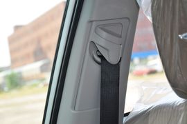 2013款丰田全新RAV4