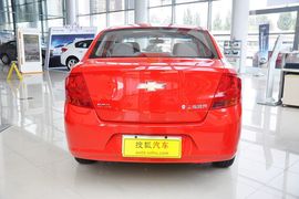 2010款雪佛兰赛欧三厢1.4L