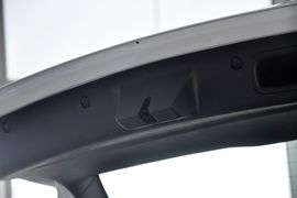 2013款雪佛兰科鲁兹掀背车1.6T手自一体版