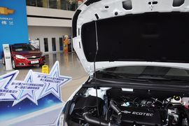 2013款雪佛兰科鲁兹掀背车1.6T手自一体版