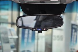 2013款雪佛兰科鲁兹掀背车1.6T手自一体版