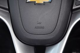 2013款雪佛兰科鲁兹掀背车1.6T手自一体版