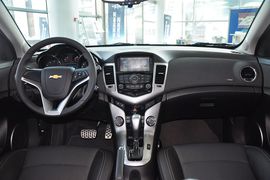 2013款雪佛兰科鲁兹掀背车1.6T手自一体版