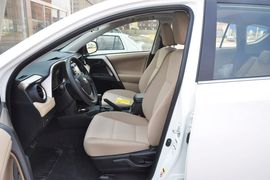 2013款丰田全新RAV4