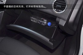2013款雪佛兰科鲁兹掀背版到店图解