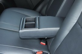 2013款一汽丰田RAV4