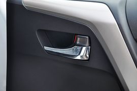 2013款一汽丰田RAV4