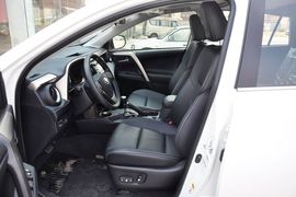 2013款一汽丰田RAV4