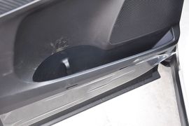 2013款一汽丰田RAV4