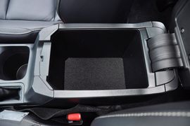 2013款一汽丰田RAV4