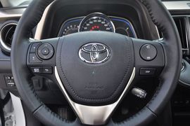 2013款一汽丰田RAV4