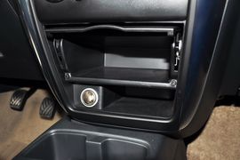2013款长安铃木天语SX4