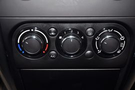 2013款长安铃木天语SX4