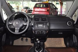 2013款长安铃木天语SX4